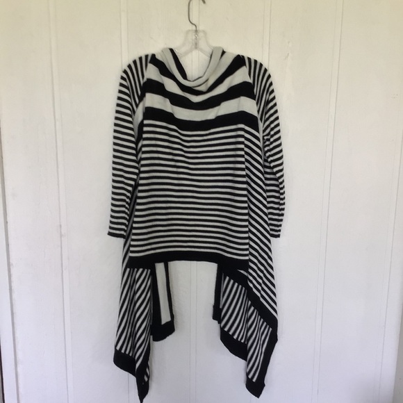 NINA LEONARD BLACK WHITE CARDIGAN SIZE SMALL - Picture 6 of 12